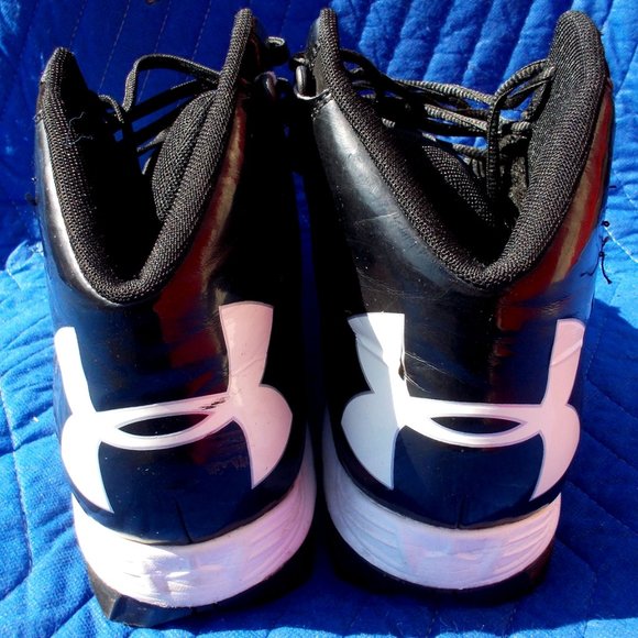 Under Armour Black Cleats - Size 13 - Picture 4 of 7